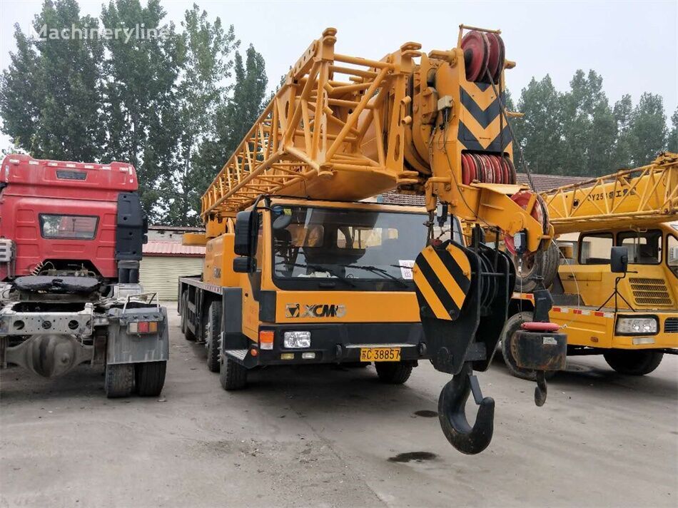 autokraana XCMG QY70K QY70K-I 70ton used China truck crane