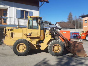 frontaallaadur CATERPILLAR IT18