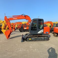 miniekskavaator Hitachi ZX70