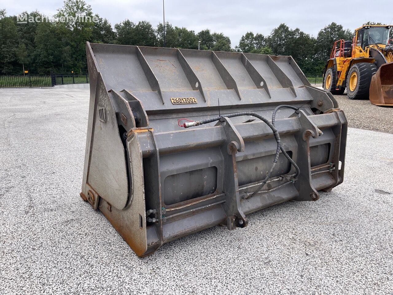 frontaallaadur kopp Hoogkiepbak 4300 liter Volvo / Lundberg aansluiting